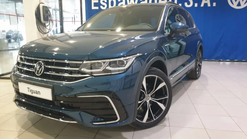 VOLKSWAGEN TIGUAN Diesel 2023 de segunda mano