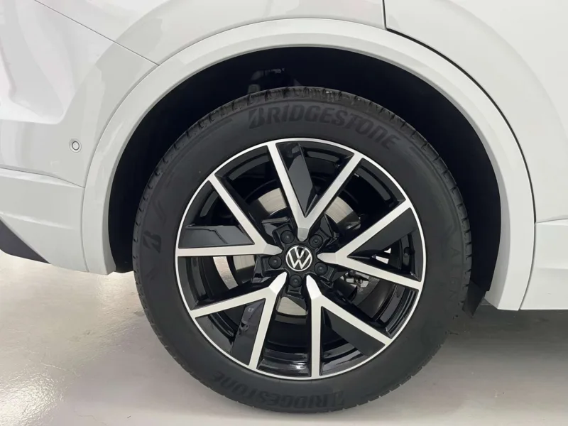 VOLKSWAGEN TOUAREG Diesel 2023 de segunda mano