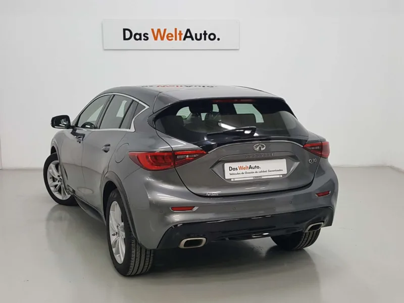 INFINITI Q30 Diesel 2017 de segunda mano en jaen