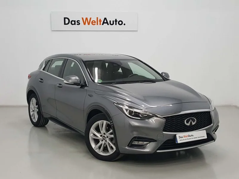 INFINITI Q30 Diesel 2017 de segunda mano en jaen