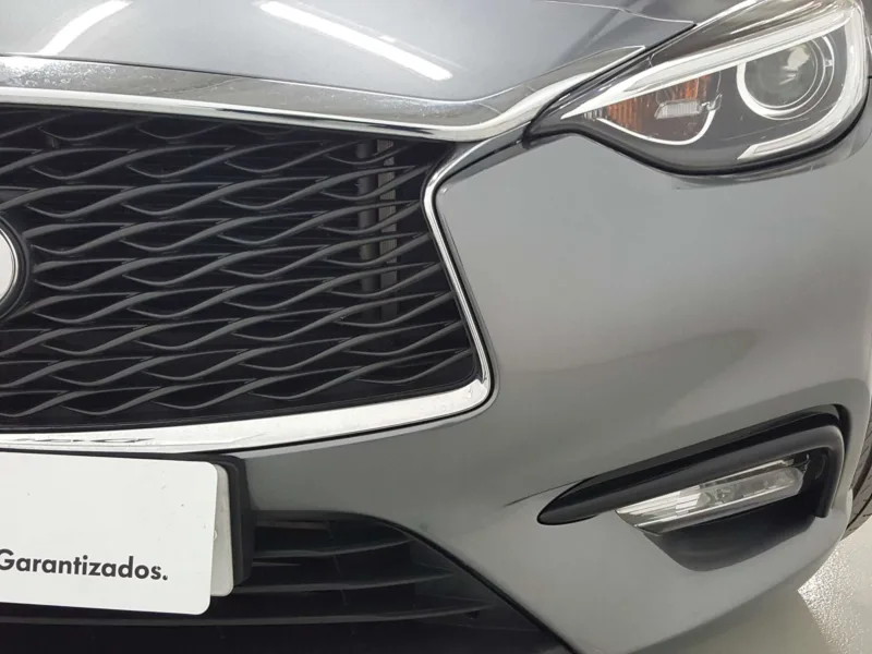 INFINITI Q30 Diesel 2017 de segunda mano en jaen