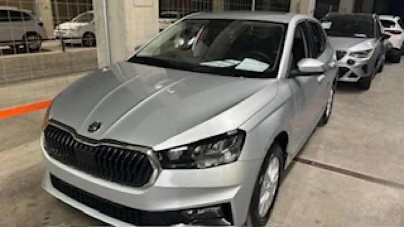 SKODA FABIA Gasolina 2023 de segunda mano