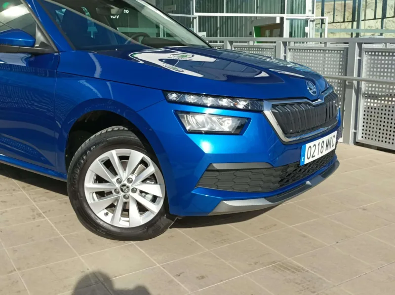 SKODA KAMIQ Gasolina 2023 de segunda mano