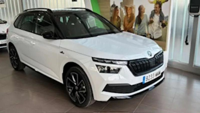 SKODA KAMIQ Gasolina 2023 de segunda mano