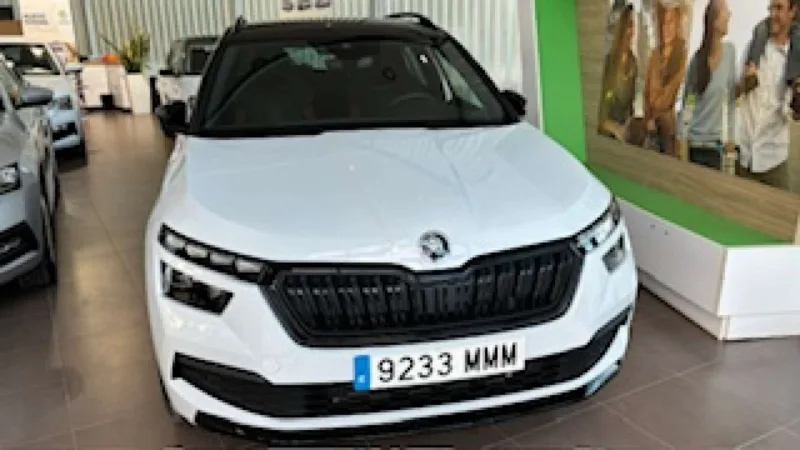 SKODA KAMIQ Gasolina 2023 de segunda mano