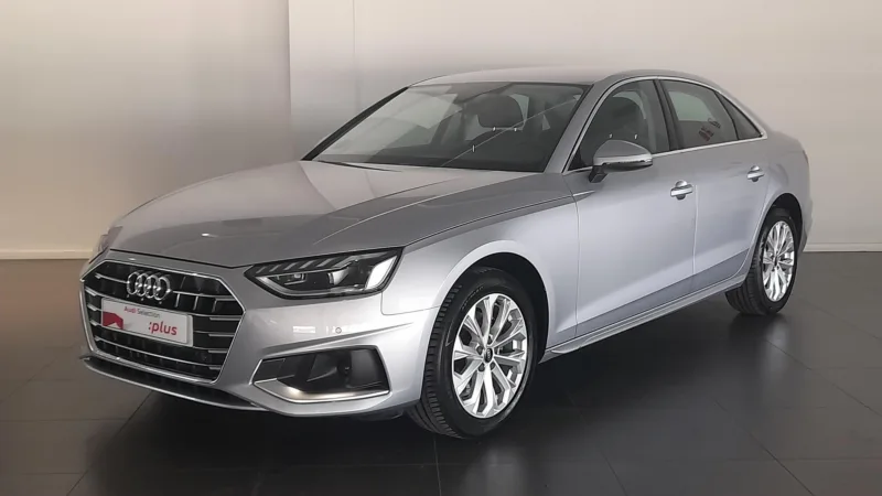 AUDI A4 Diesel 2022 segunda-mano Jaén