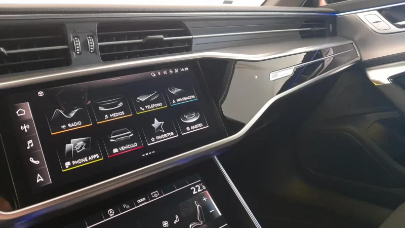 AUDI A6 AVANT Diesel 2023 segunda-mano Jaén