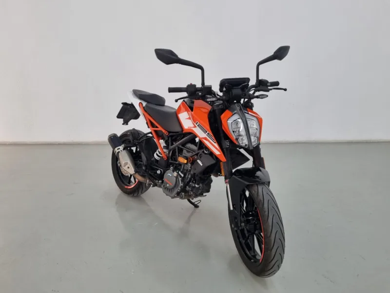 KTM DUKE Gasolina 2019 segunda-mano Jaén