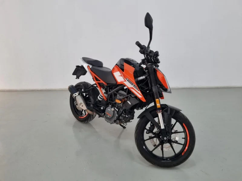 KTM DUKE Gasolina 2019 segunda-mano Jaén