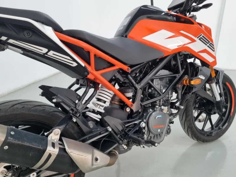 KTM DUKE Gasolina 2019 segunda-mano Jaén