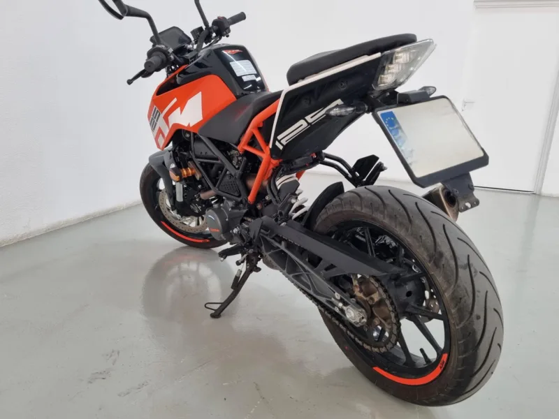 KTM DUKE Gasolina 2019 segunda-mano Jaén