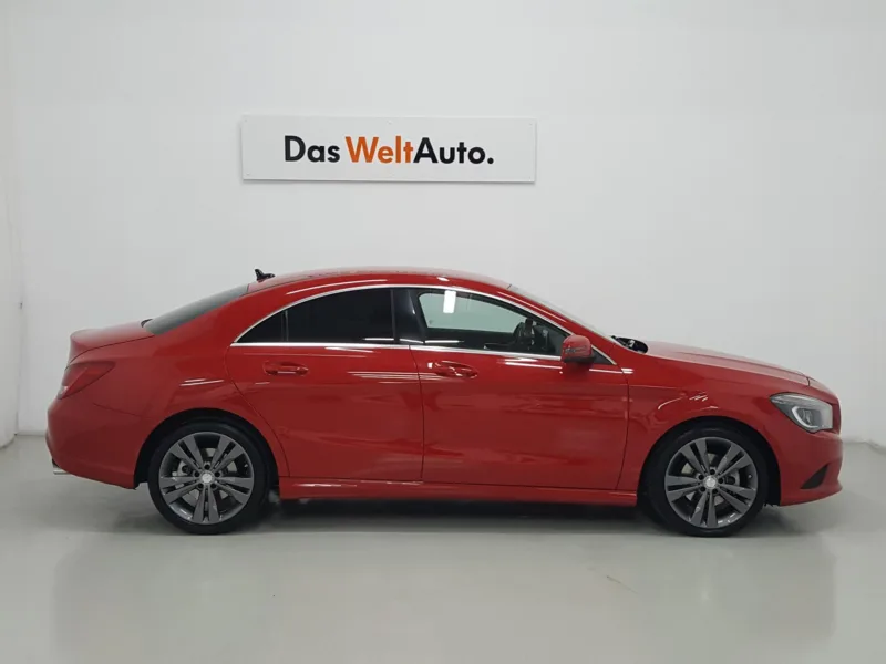 MERCEDES CLA 220 Diesel 2015 segunda-mano Jaén