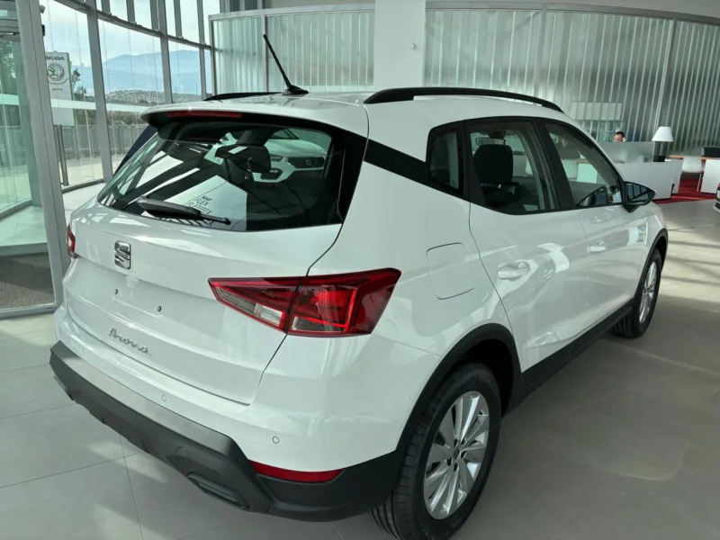 SEAT ARONA Gasolina 2023 km 0 Jaén