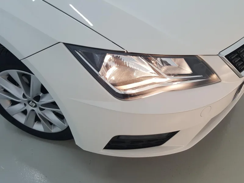 SEAT LEON Gasolina 2018 segunda-mano Jaén