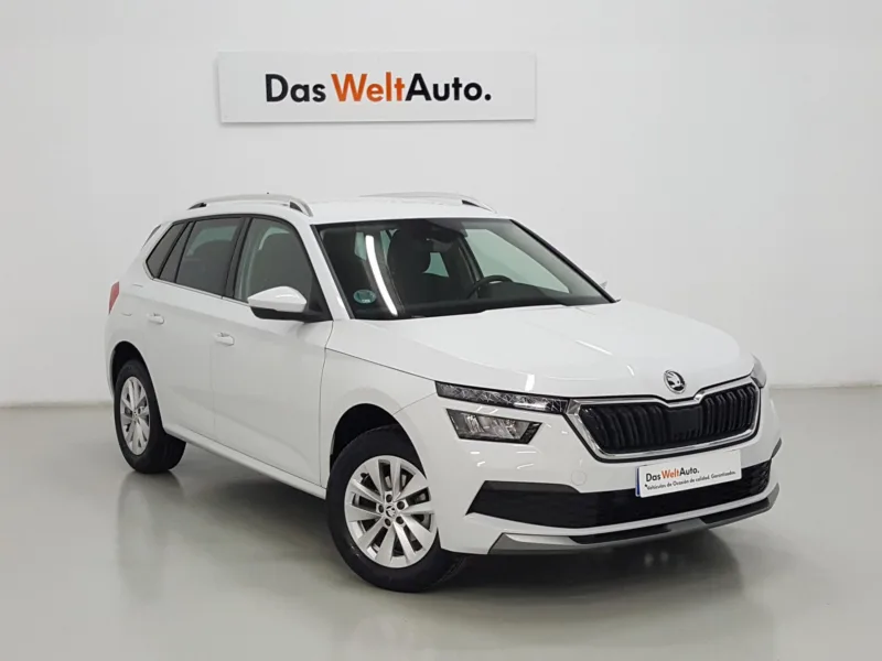 SKODA KAMIQ Gasolina 2023 segunda-mano Jaén