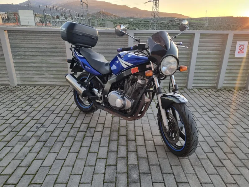 SUZUKI GS500 Gasolina 2004 segunda-mano Jaén