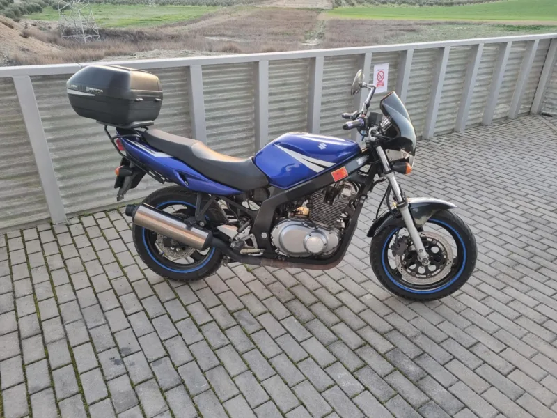 SUZUKI GS500 Gasolina 2004 segunda-mano Jaén