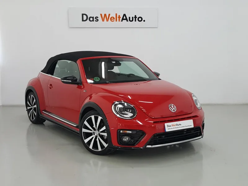 VOLKSWAGEN BEETLE CABRIO Diesel 2018 segunda-mano Jaén