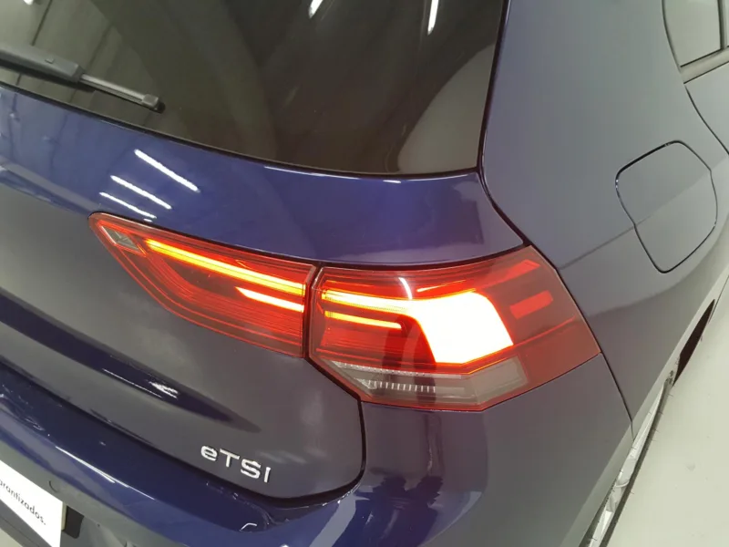 VOLKSWAGEN GOLF Gasolina 2021 segunda-mano Jaén