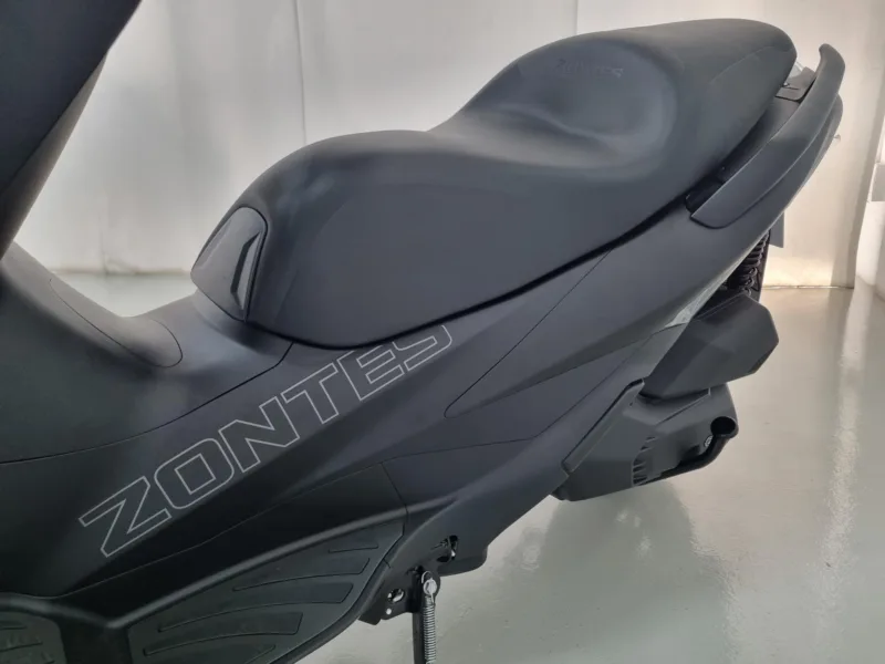 ZONTES E 125 Gasolina nuevo entrega inmediata Jaén