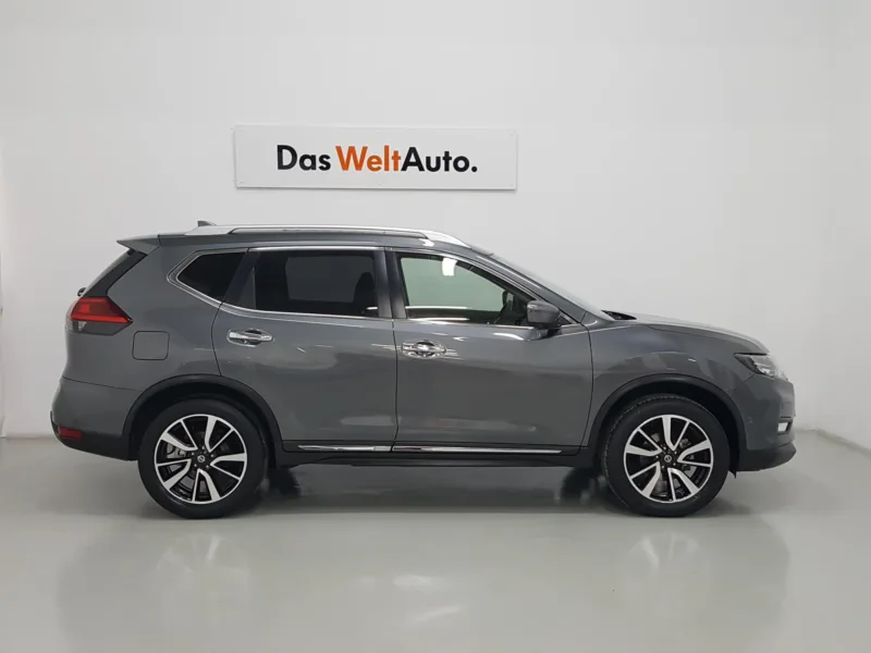 NISSAN X-TRAIL Gasolina 2019 segunda-mano Jaén