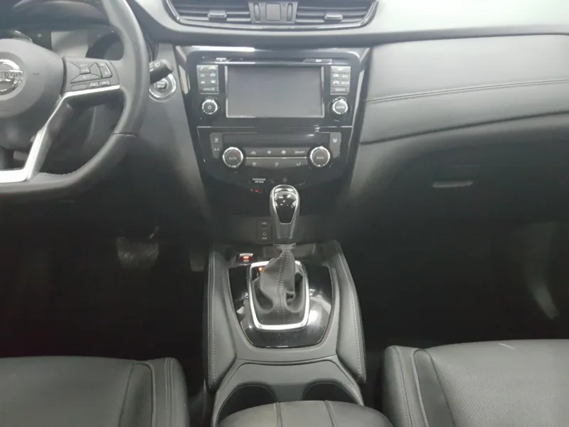 NISSAN X-TRAIL Gasolina 2019 segunda-mano Jaén