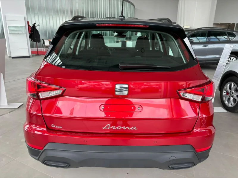 SEAT ARONA Gasolina 2024 km 0 Jaén