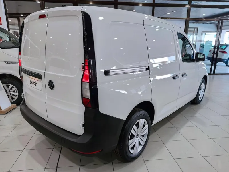 VOLKSWAGEN CADDY FURGON Diesel nuevo entrega inmediata Jaén