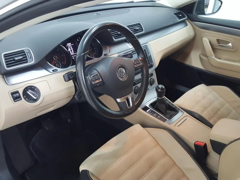 VOLKSWAGEN CC Diesel 2016 segunda-mano Jaén