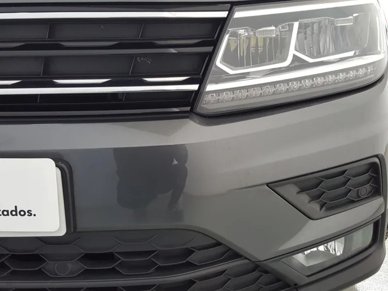 VOLKSWAGEN TIGUAN Gasolina 2019 segunda-mano Jaén