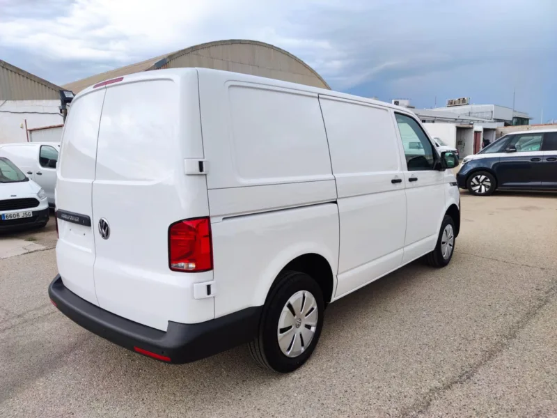 VOLKSWAGEN TRANSPORTER Diesel nuevo entrega inmediata Jaén