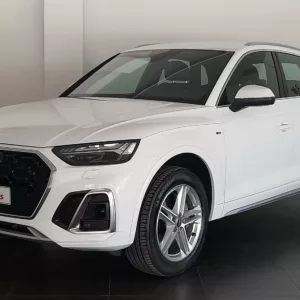 AUDI Q5 Hibrido enchufable 2024 km 0 Jaén