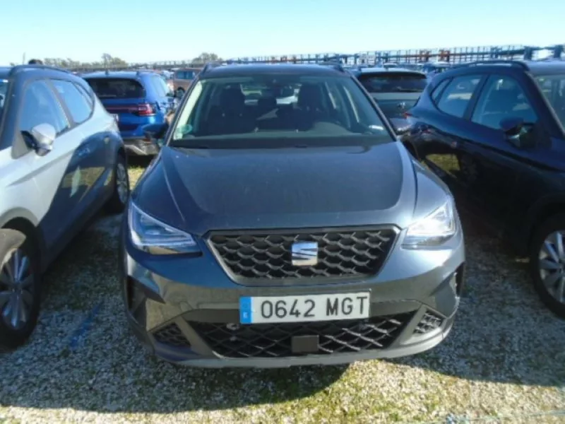 SEAT ARONA Gasolina 2023 segunda-mano Jaén