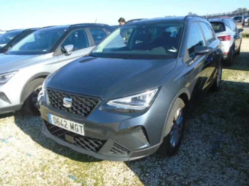 SEAT ARONA Gasolina 2023 segunda-mano Jaén