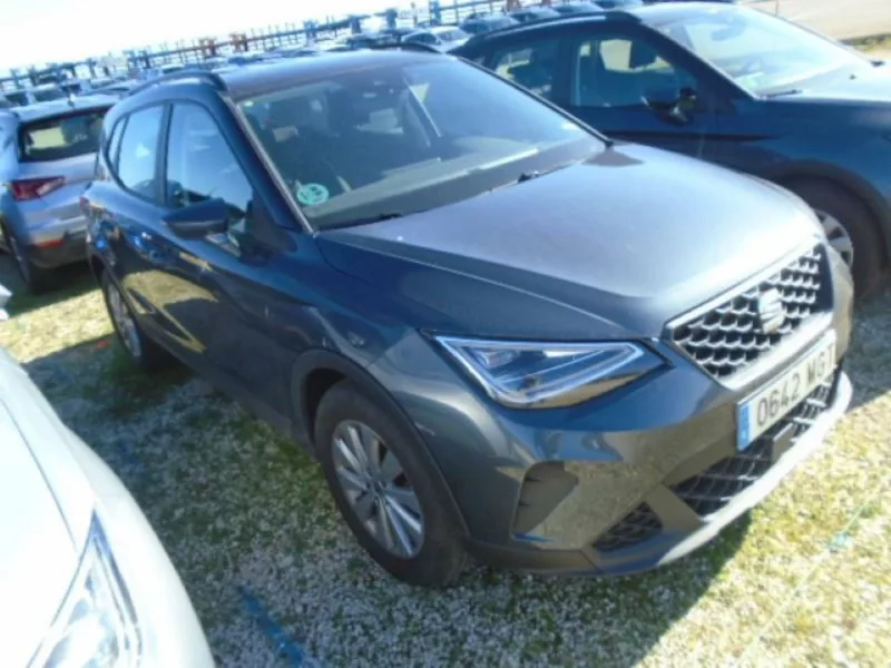 SEAT ARONA Gasolina 2023 segunda-mano Jaén