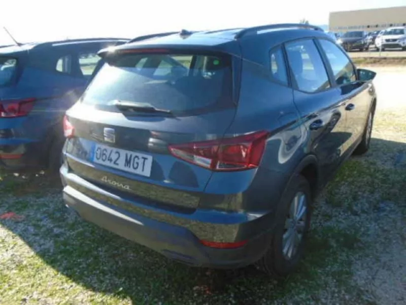 SEAT ARONA Gasolina 2023 segunda-mano Jaén