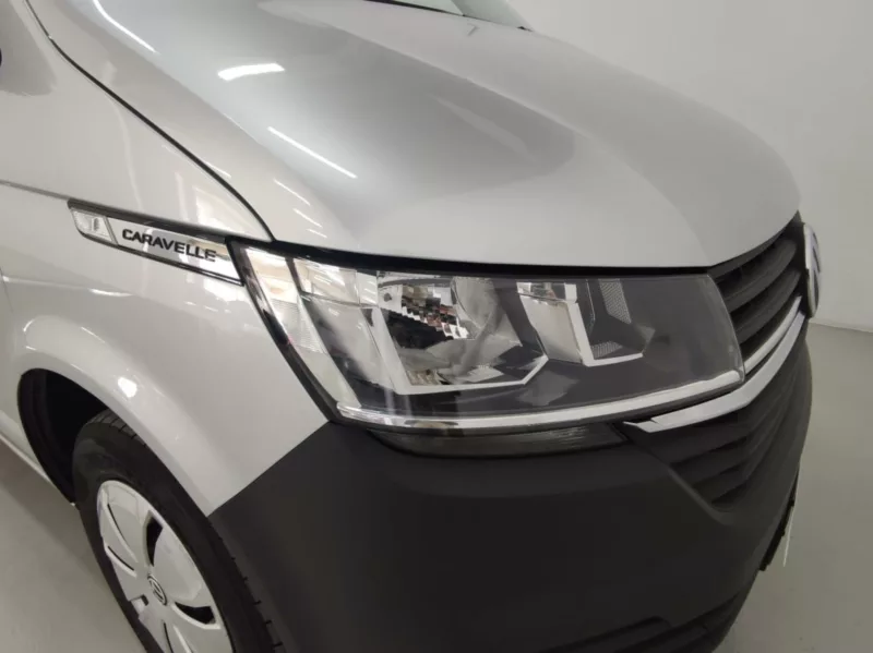 VOLKSWAGEN CARAVELLE Diesel 2023 km 0 Jaén