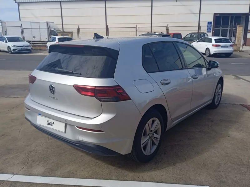 VOLKSWAGEN GOLF Diesel 2024 km 0 Jaén