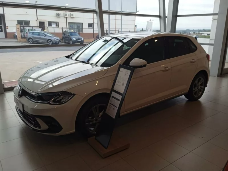 VOLKSWAGEN POLO Gasolina 2024 km 0 Jaén