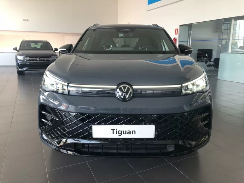 VOLKSWAGEN TIGUAN Gasolina 2928 km 0 Jaén