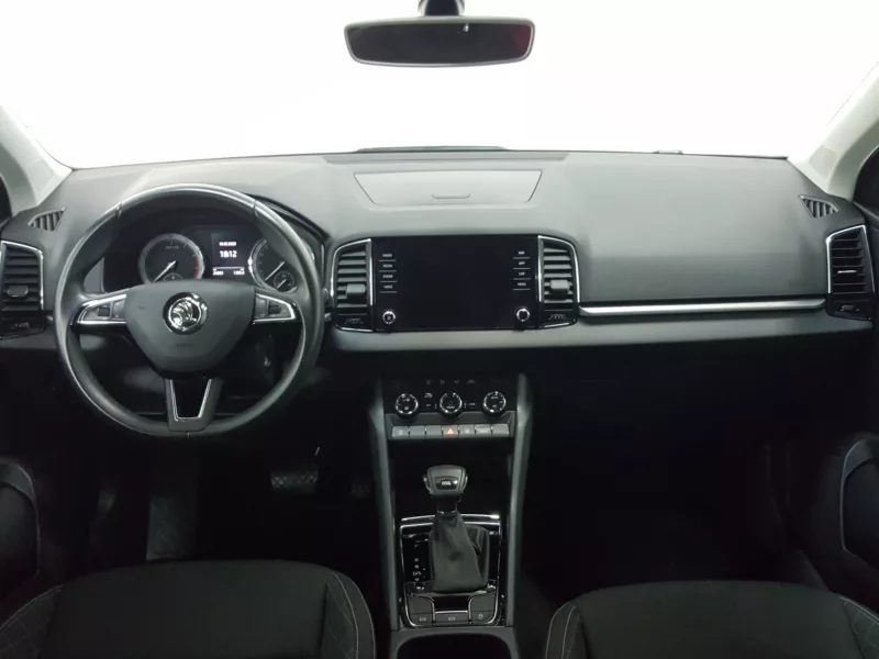 SKODA KAROQ Gasolina 2021 segunda-mano Jaén