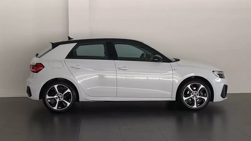 AUDI A1 Gasolina 2021 segunda-mano Jaén