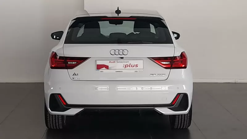 AUDI A1 Gasolina 2021 segunda-mano Jaén