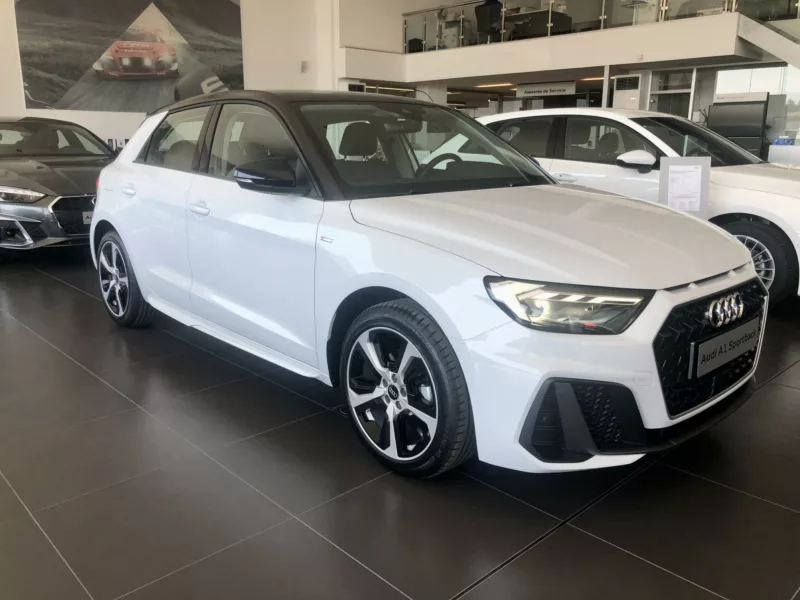 AUDI A1 Gasolina nuevo entrega inmediata Jaén