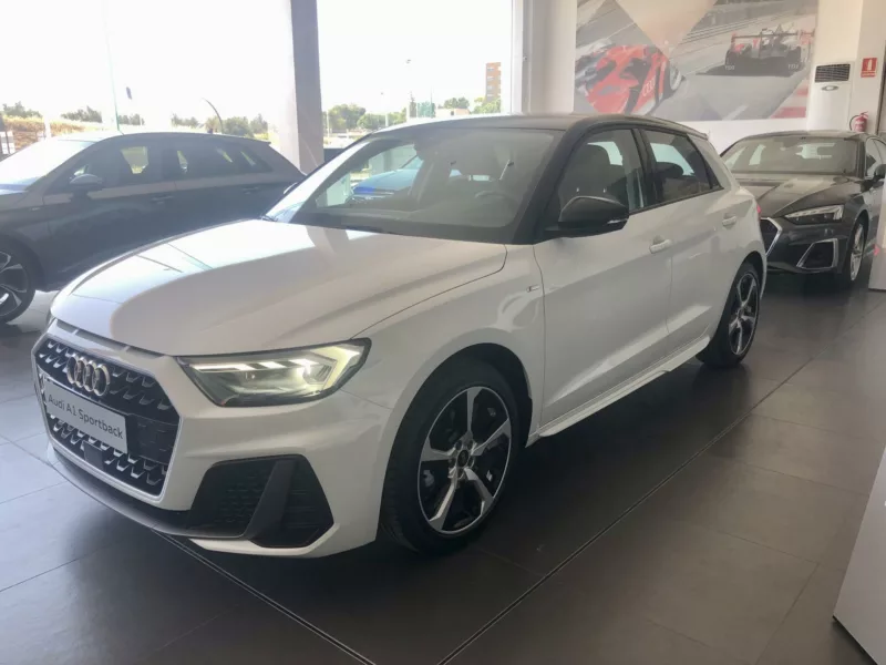 AUDI A1 Gasolina nuevo entrega inmediata Jaén