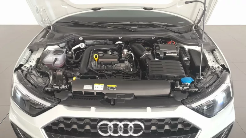 AUDI A1 SPORTBACK Gasolina 2023 segunda-mano Jaén