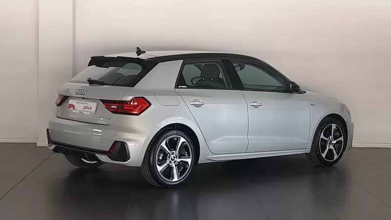 AUDI A1 SPORTBACK Gasolina 2023 segunda-mano Jaén