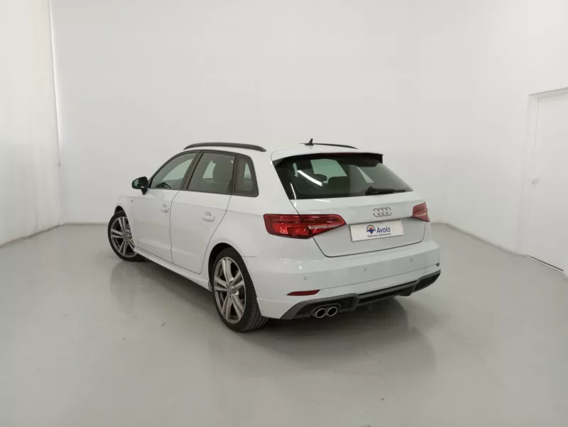 AUDI A3 SPORTBACK Gasolina 2020 segunda-mano Jaén