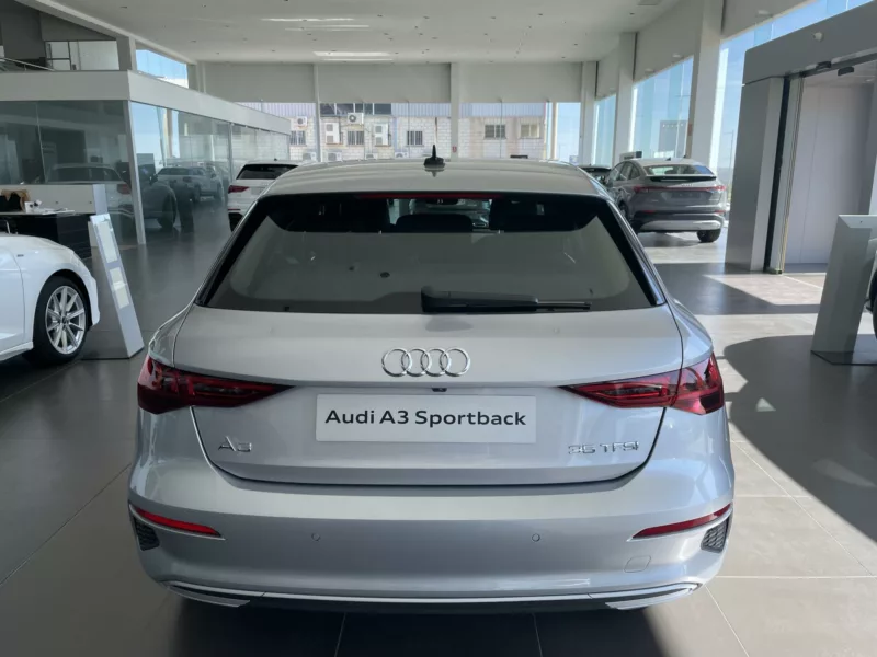 AUDI A3 SPORTBACK Gasolina nuevo entrega inmediata Jaén