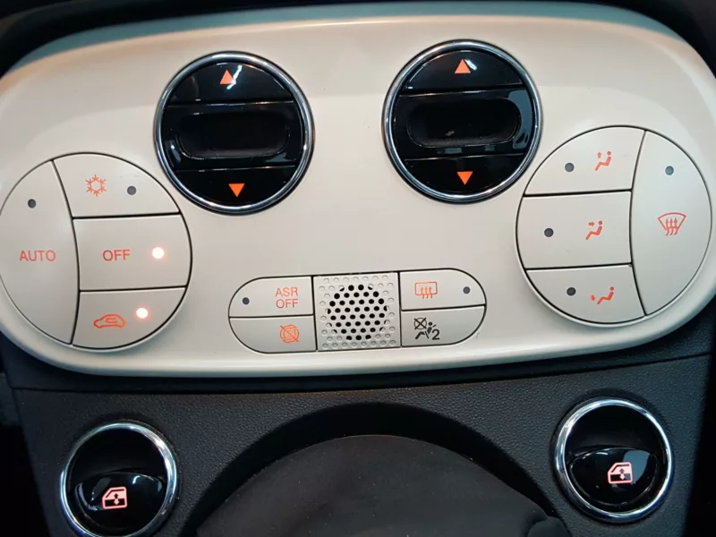 FIAT 500 Gasolina 2019 segunda-mano Jaén